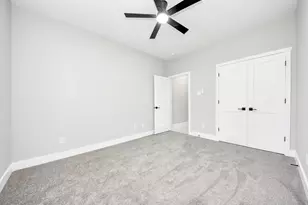 608 Miriam St, Baytown, TX 77520 - Photo 20