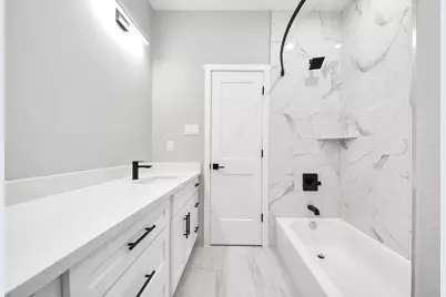 608 Miriam Street, Baytown, TX 77520 - Photo 14