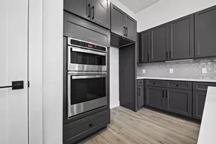 1107 Wilson St, Houston, TX 77019 - Photo 6