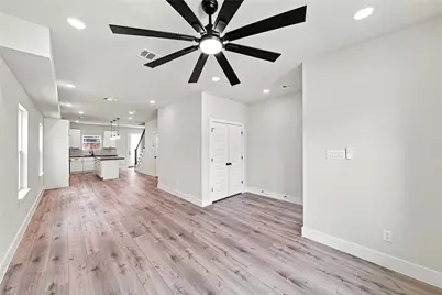 5610 Kittridge Street #A, Houston, TX 77028 - Photo 6