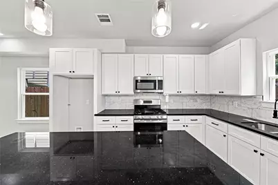 5610 Kittridge Street #A, Houston, TX 77028 - Photo 12