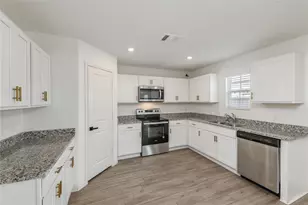 6037 Toby Bnd, Bryan, TX 77807 - Photo 10