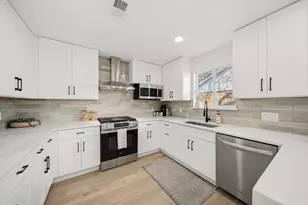 10622 Bordley Dr, Houston, TX 77042 - Photo 12