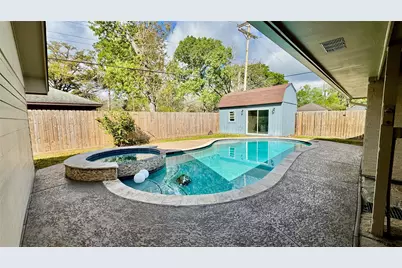 6 Hillcrest Street, Dayton, TX 77535 - Photo 34