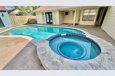 6 Hillcrest Street, Dayton, TX 77535 - Photo 36