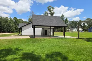 141 Summer Pl, Livingston, TX 77351 - Photo 18