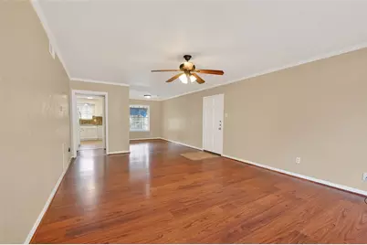 7900 Westheimer Road #112, Houston, TX 77063 - Photo 10