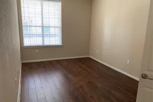 7575 Kirby Dr, Houston, TX 77030 - Photo 8