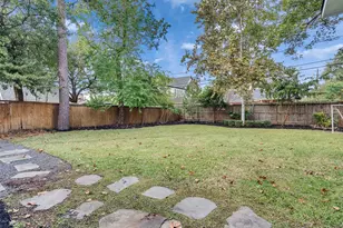 834 W 41st St, Houston, TX 77018 - Photo 34