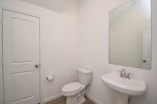 5646 Amber Brook Ln, Fulshear, TX 77441 - Photo 6