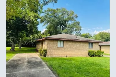 2112 Houston Street #2114, Orange, TX 77630 - Photo 1