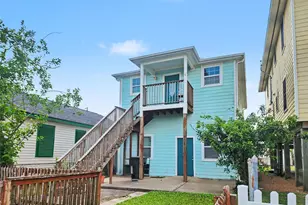 5617 Ave R 1/2, Galveston, TX 77551 - Photo 4