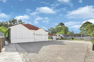 509 Joan Of Arc Dr, Hempstead, TX 77445 - Photo 28
