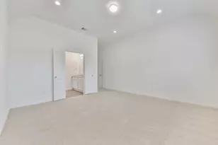 3019 King Oaks St, Baytown, TX 77251 - Photo 14