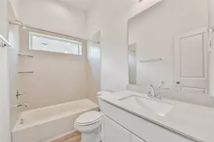 3019 King Oaks St, Baytown, TX 77251 - Photo 26