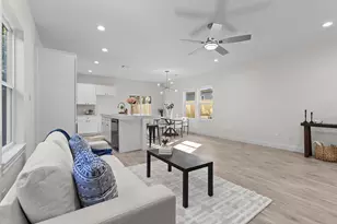 7814 Beckley St, Houston, TX 77088 - Photo 26