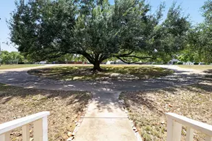 3507 Azalea St, Brenham, TX 77833 - Photo 6