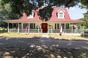3507 Azalea St, Brenham, TX 77833 - Photo 2