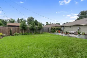 2210 Chantilly Ln, Houston, TX 77018 - Photo 32