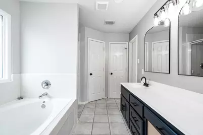 4502 Park Trail Lane, Pasadena, TX 77505 - Photo 16