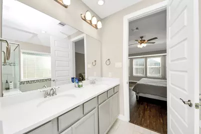 1967 Matilda Gardens Lane, Pearland, TX 77089 - Photo 14