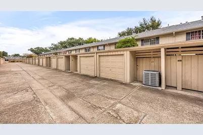 2312 Winrock Boulevard #171, Houston, TX 77057 - Photo 18