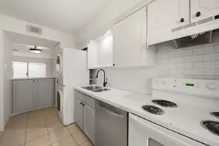 2312 Winrock Blvd, Houston, TX 77057 - Photo 8