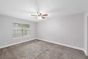 901 Aster Dr, Katy, TX 77493 - Photo 10