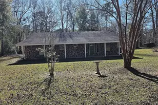 22647 Kelly Dr, Saratoga, TX 77585 - Photo 4