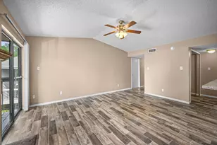 17331 Red Oak Dr, Houston, TX 77090 - Photo 12