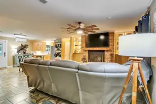 45 County Rd 2219, Cleveland, TX 77327 - Photo 6