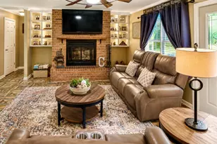 45 County Rd 2219, Cleveland, TX 77327 - Photo 4