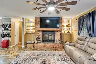 45 County Rd 2219, Cleveland, TX 77327 - Photo 10