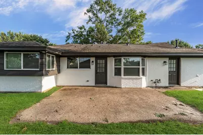 8231 Garden Parks Drive, Houston, TX 77075 - Photo 32