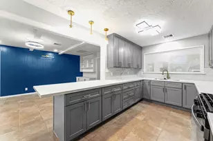 8231 Garden Parks Dr, Houston, TX 77075 - Photo 10