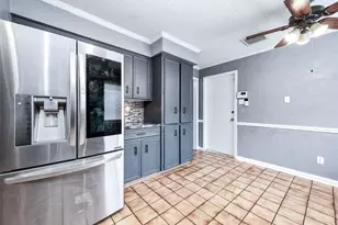 15923 Dunmoor Dr, Houston, TX 77059 - Photo 14