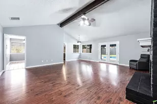 15923 Dunmoor Dr, Houston, TX 77059 - Photo 6
