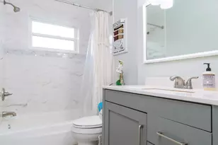 542 Sycamore St, Lake Jackson, TX 77566 - Photo 18