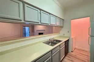 6500 Harbor Town Dr, Houston, TX 77036 - Photo 16