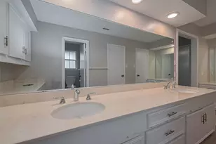 13714 Hambleton Cir, Houston, TX 77069 - Photo 24