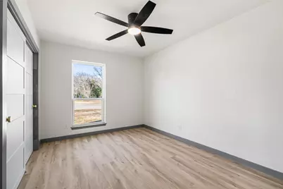 6646 Bayou View Drive, Houston, TX 77091 - Photo 20