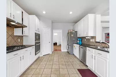 2507 Stonebury Lane, Sugar Land, TX 77479 - Photo 12