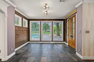 10933 Lake Forest Dr, Conroe, TX 77384 - Photo 12