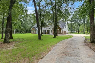 10933 Lake Forest Dr, Conroe, TX 77384 - Photo 4