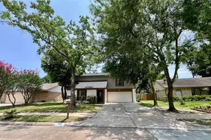 11838 Inga Ln, Houston, TX 77064 - Photo 4