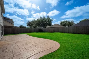 2931 Silver Landing Ln, Dickinson, TX 77539 - Photo 32