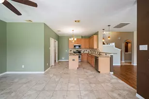 2931 Silver Landing Ln, Dickinson, TX 77539 - Photo 10