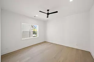 6502 Corbin St, Houston, TX 77055 - Photo 48