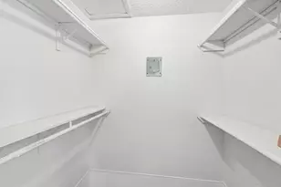 2800 Jeanetta St, Houston, TX 77063 - Photo 12