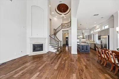 1607 Pinot Circle, Houston, TX 77055 - Photo 14